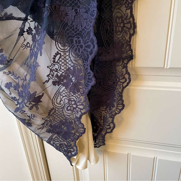 Navy and Cream Lace A-Line Dress - no bra needed! - Picture 7 of 11